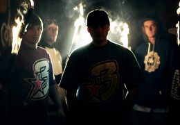 One Man Army Hemo Blasku Wb Motyv Jeste gotw trailer