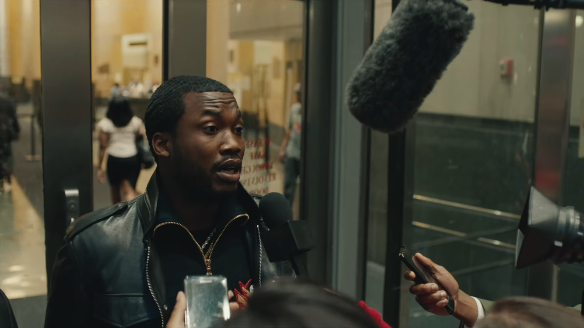 Screenshotter MeekMill1942FlowsOfficialVideo 0’00” 1